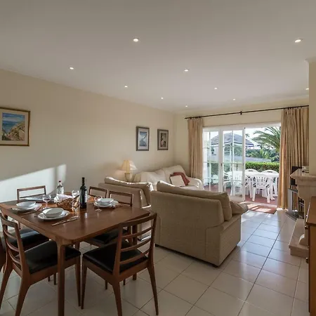 Clube Golfemar Apartamento *
